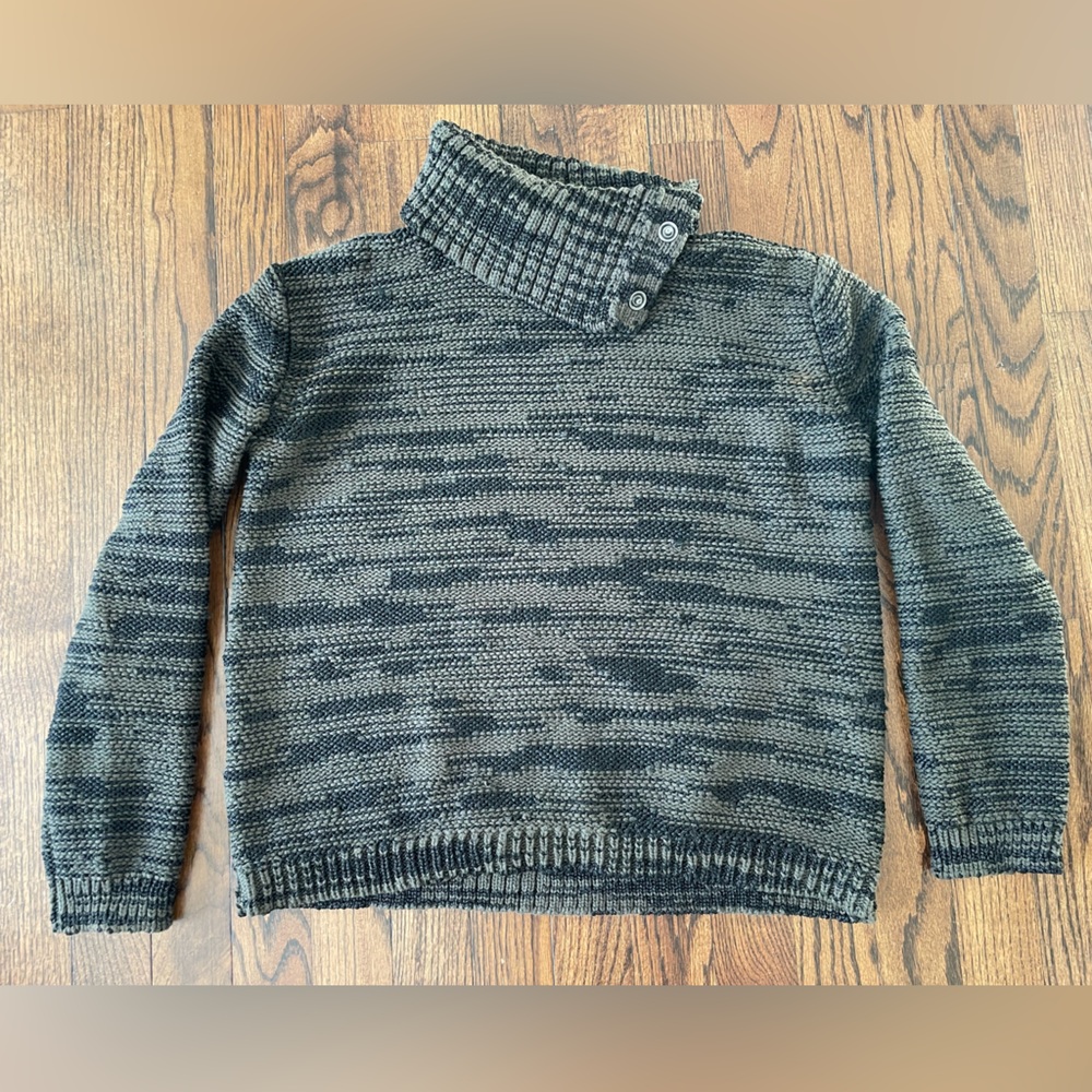 Calvin Klein Sweater